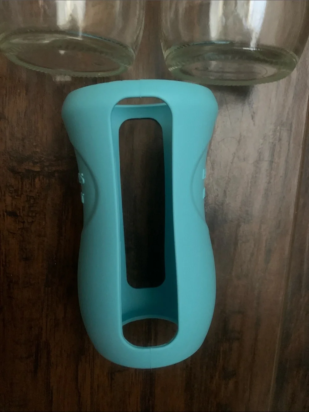 Philips Avent Glass Baby Bottles (3) with Sleeve (1)